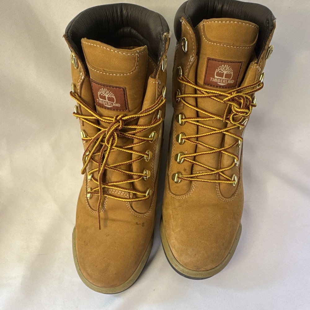 Timberland Men's Leather Field Boot. Ankle Hiking/Work Boots Nubuck Style 9.5